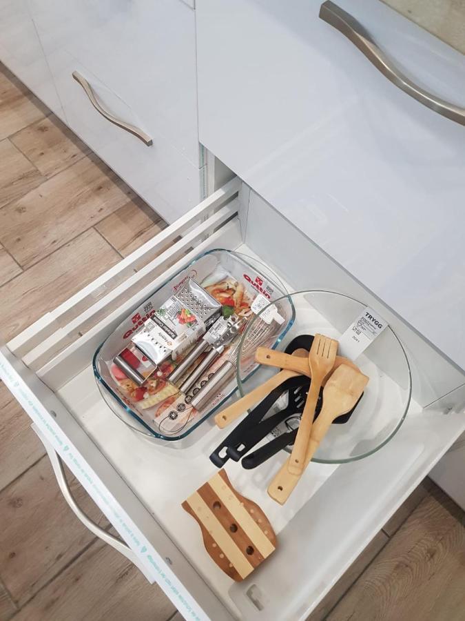 ארונה Family Comfortable Apartment מראה חיצוני תמונה
